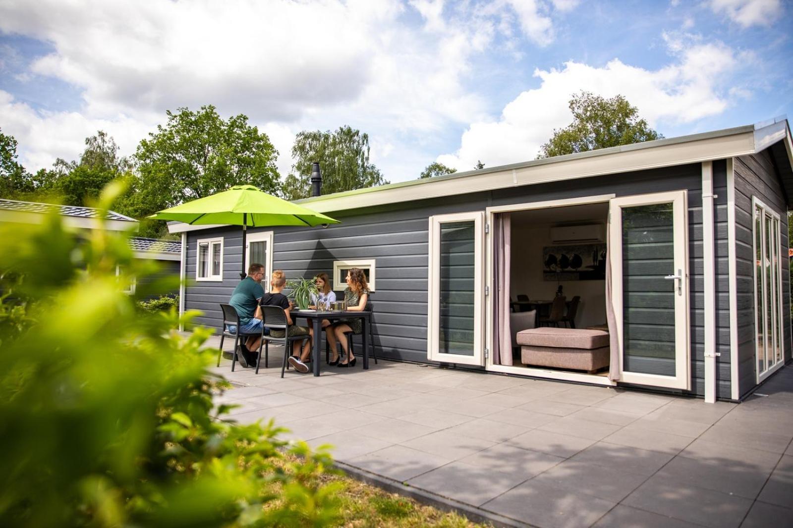 Vakantiepark De Ossenberg Overberg Екстериор снимка