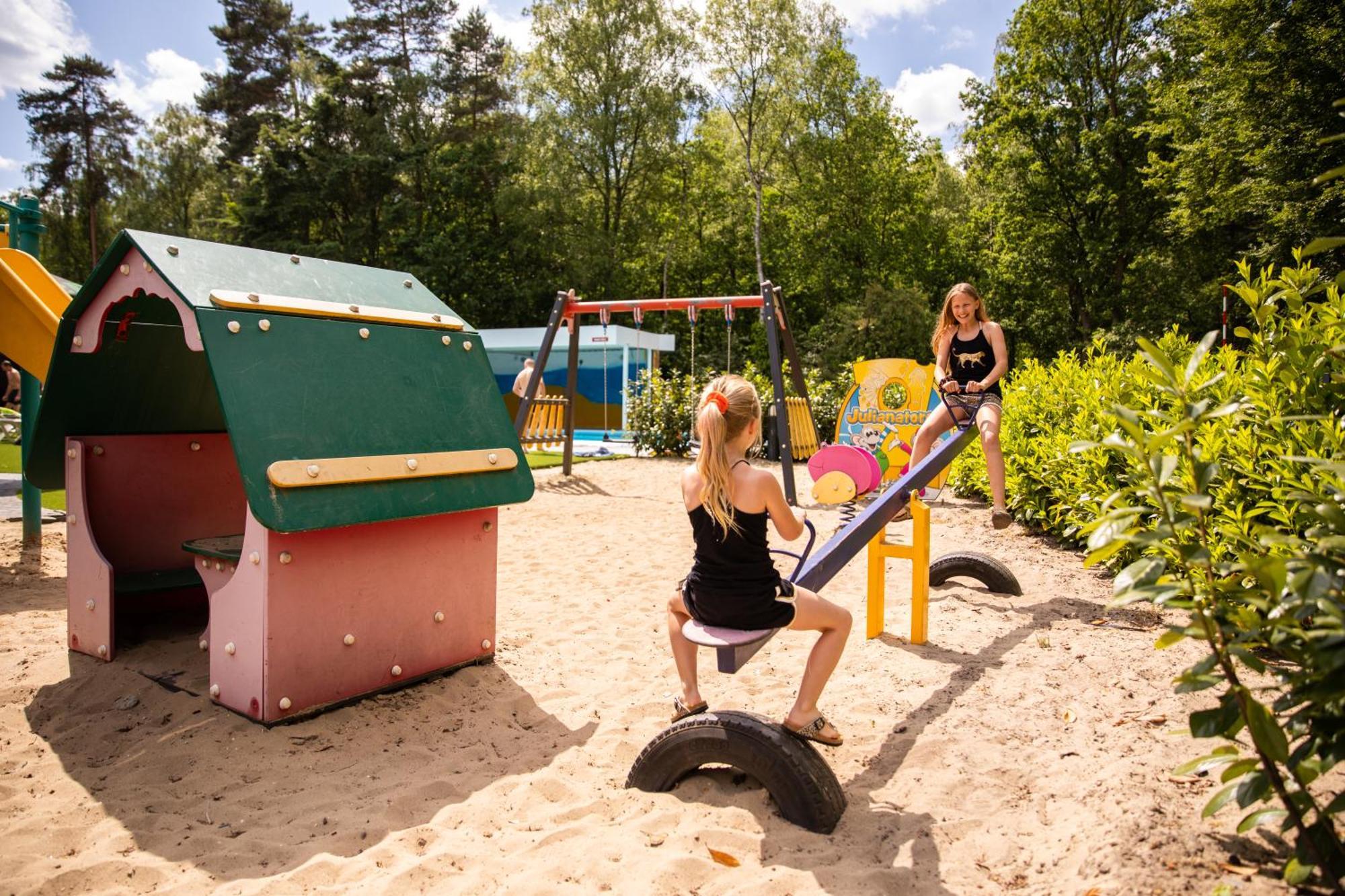 Vakantiepark De Ossenberg Overberg Екстериор снимка