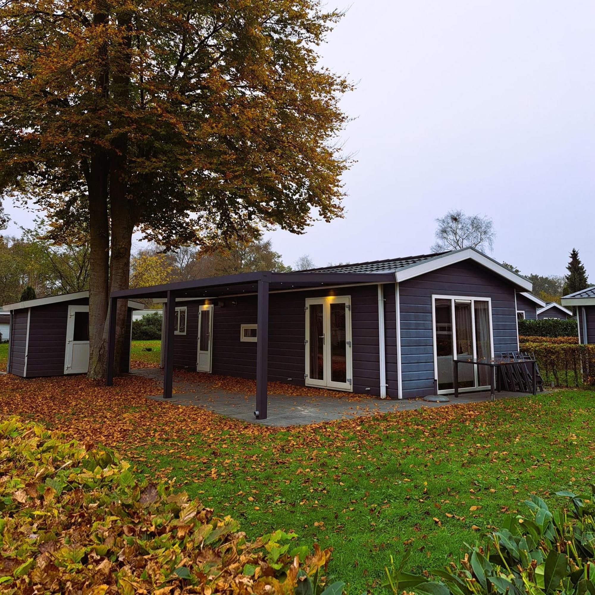 Vakantiepark De Ossenberg Overberg Екстериор снимка