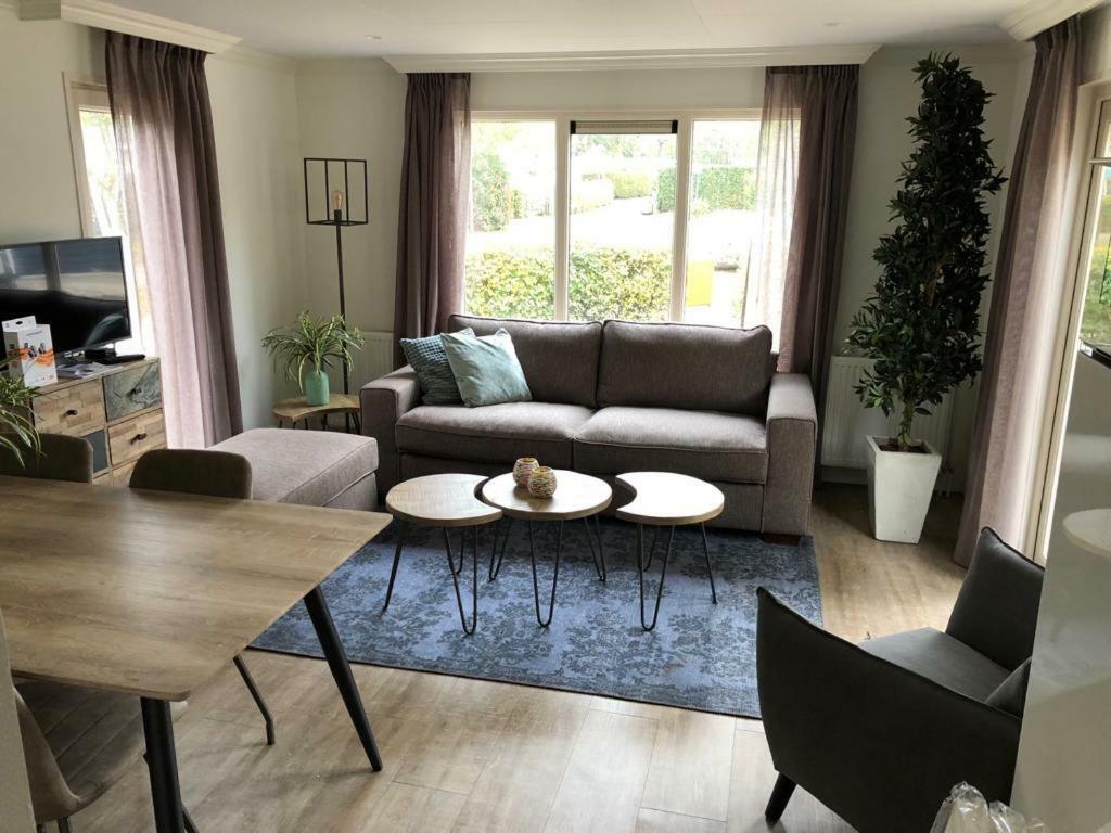 Vakantiepark De Ossenberg Overberg Екстериор снимка